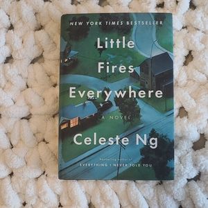 Little Fires Everywhere 📚